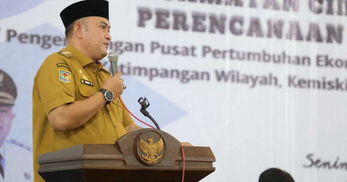Rudy Instruksikan Camat dan Lurah Percepat Program Prioritas 2027